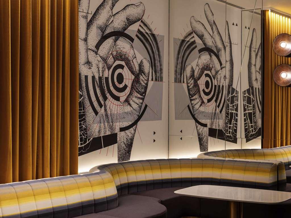 Hotel Mondrian Hong Kong Restaurant photo